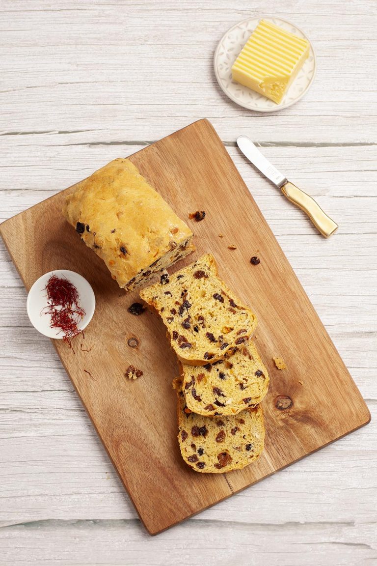 Saffron Cakes 540g Rowes Cornish Bakers